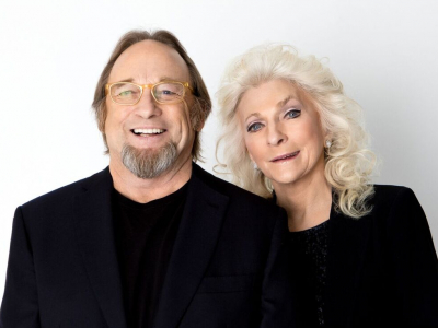 Stills-Collins-Photo-1_400x300_acf_cropped